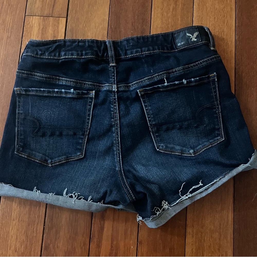 American Eagle Hi-Rise Shortie Denim Jean Shorts Medium Wash Size 12 - Picture 7 of 8
